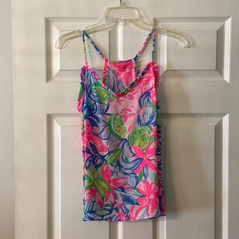 Lilly Pulitzer Women’s Shirt size XS BNWOT length 23” bust 30”